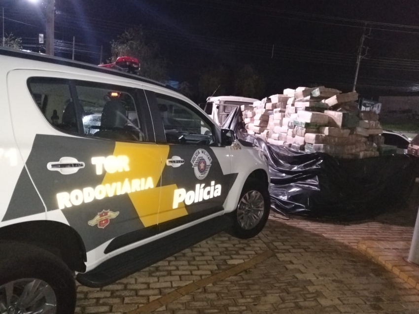 Polícia Rodoviária faz a maior apreensão de maconha do ano na região de