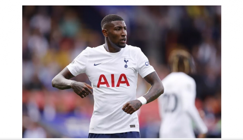 Jogador De Futebol Brasileiro Emerson Royal Do Tottenham Sofre