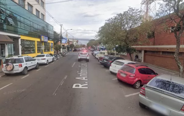 Prefeitura informa interdição da Rua Antônio Carlos Mori no centro de Ourinhos, neste domingo, 23