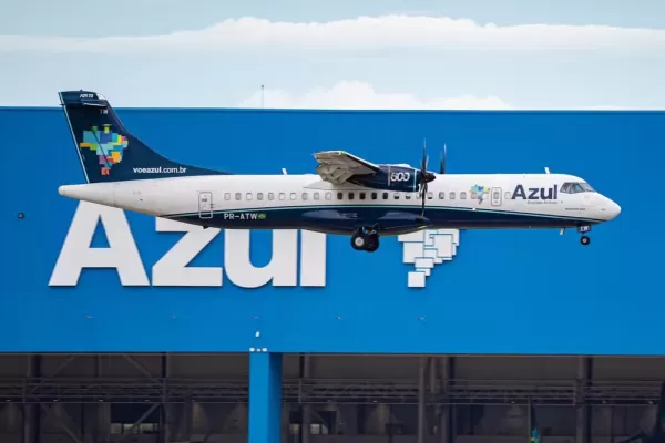 Azul Linhas Aéreas anuncia suspensão de operações em 12 cidades brasileiras a partir de março; saiba quais 