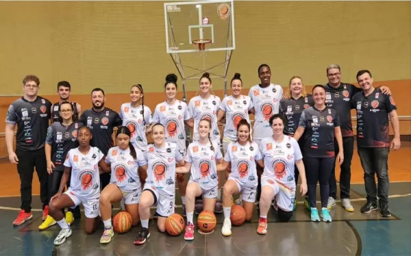 AABO Ourinhos Basquete domina e vence por 113 x 35 Avaré e lidera Copa São Paulo de Basquete Adulto 