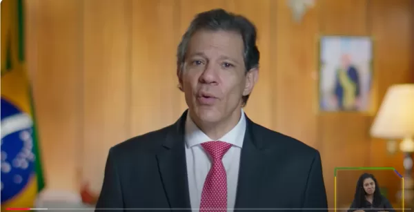 Haddad anuncia corte de R$ 70 bilhões e isenção do IR para quem ganha até R$ 5 mil