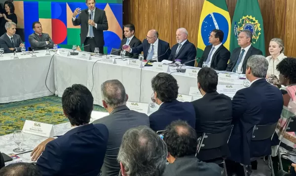 Lula entrega projeto de isenção de IR para quem ganha até R$ 5 mil