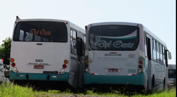 Três homens são presos em flagrante por furto em empresa de ônibus em Óleo (SP)