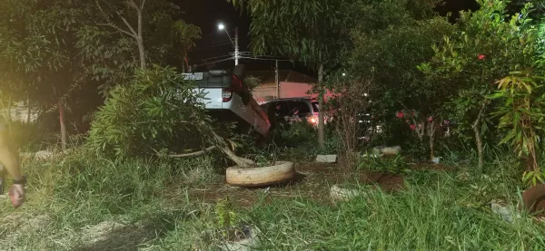 Mulher morre em grave acidente na Rodovia Raposo Tavares em Ourinhos