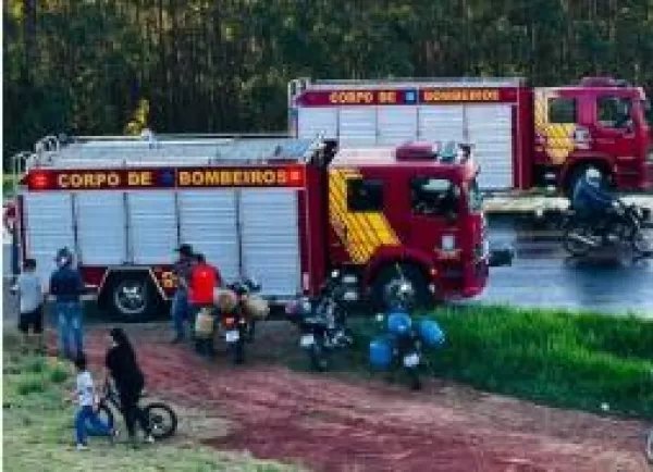 Motociclista morre em colisão com caminhonete na BR-153 em Ibaiti