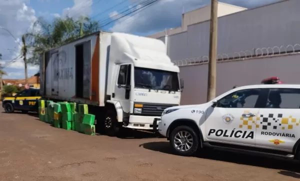 Polícia Rodoviária prende traficantes com grande carga de maconha em Palmital