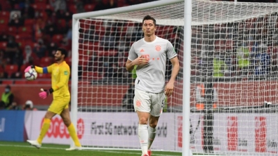 Bayern valoriza mundial e garante vaga na final com dois gols de Lewandowski