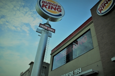 Abertura do Burger King ao público ainda é uma incógnita