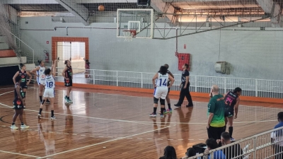 Time de basquete feminino de Ourinhos sofre segunda derrota no Campeonato Estadual