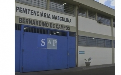 Jovem é presa tentando entrar em presídio com maconha escondida nas partes íntimas 