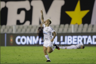 Santos atropela Boca e garante final brasileira na Libertadores