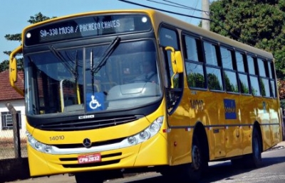 Lei que transforma todos os assentos de ônibus em preferenciais é sancionada em Ourinhos 