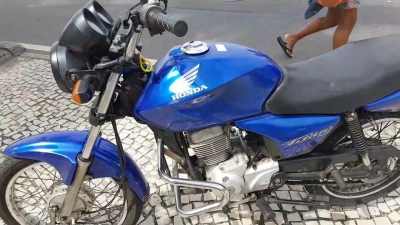 Pedreiro tem moto furtada em Ourinhos 