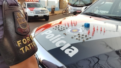 Ação da Policia Militar em Chavantes prende dois e apreende drogas