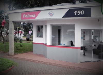 Policia Militar identifica autor de “pichação” em base na Praça Mello Peixoto em Ourinhos 