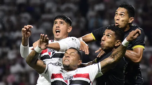 Água Santa faz história, bate São Paulo nos pênaltis e vai à semi do Paulistão