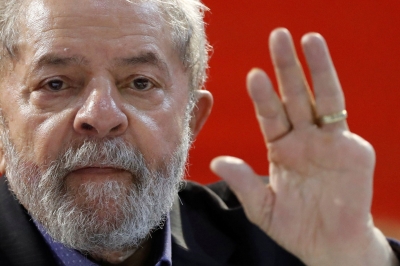 TRF-4 mantém condenação e aumenta pena de Lula no caso do sítio de Atibaia