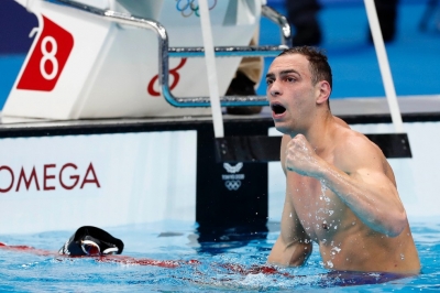 Fernando Scheffer ganha o bronze para o Brasil na natação em Tóquio