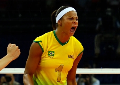 Ex-jogadora de vôlei e campeã olímpica, Walewska morre aos 43 anos